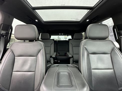 Used 2021 GMC Yukon SLT w/ SLT Luxury Plus Package image 25