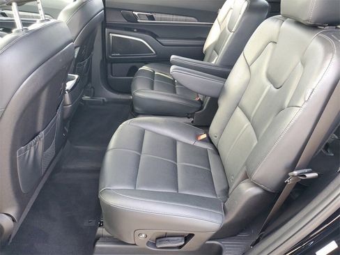 Used 2024 Kia Telluride SX image 22
