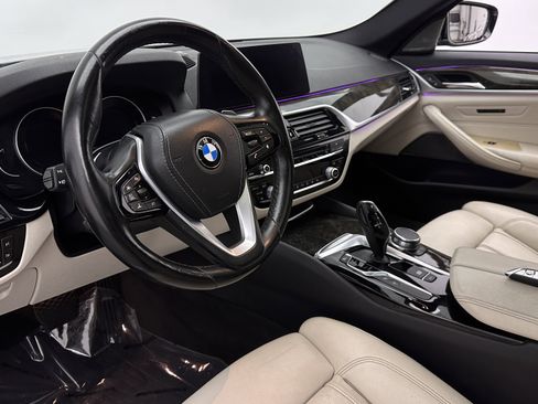 Used 2017 BMW 540i image 11