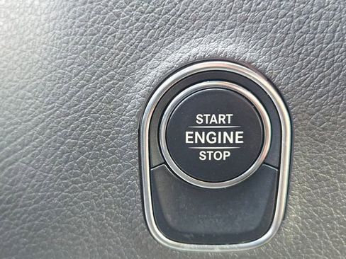 Used 2022 Mercedes-Benz Sprinter 2500 image 28