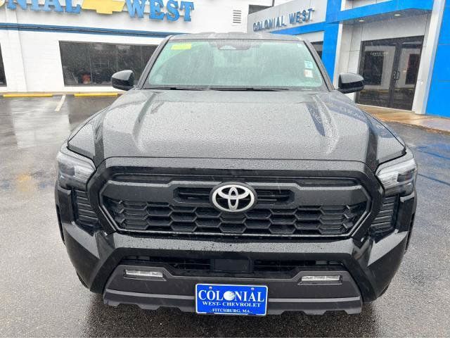 Used 2025 Toyota Tacoma TRD Off-Road AWD/4WD image 15