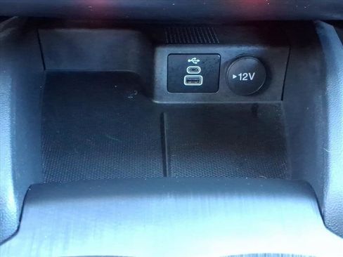 Used 2024 Ford Escape Active image 16