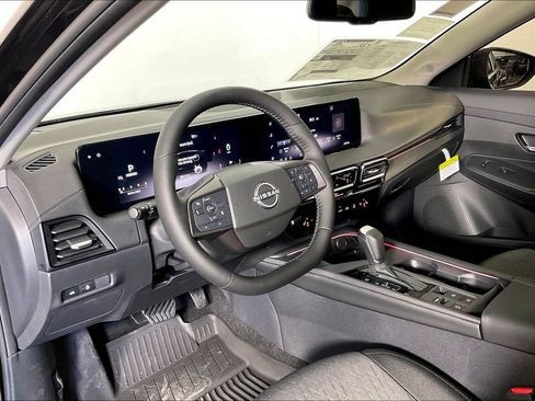 New 2026 Nissan Sentra SV w/ SV Convenience Package image 9