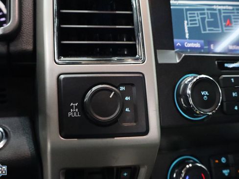 Certified 2020 Ford F250 Lariat w/ Lariat Ultimate Package image 22