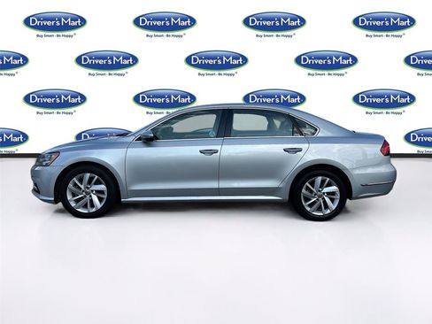 Used 2018 Volkswagen Passat 2.0T SE image 5