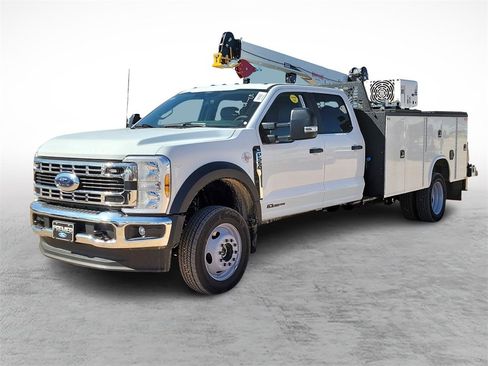 New 2024 Ford F550 XL image 5