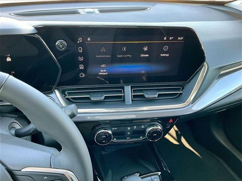 New 2026 Chevrolet Trax ACTIV w/ Sunroof Package image 11