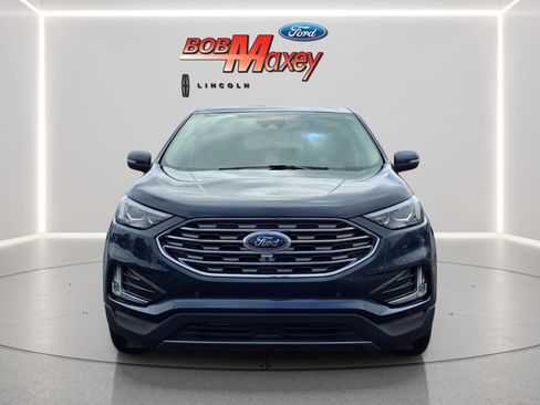 Used 2024 Ford Edge Titanium w/ Equipment Group 301A AWD/4WD image 2