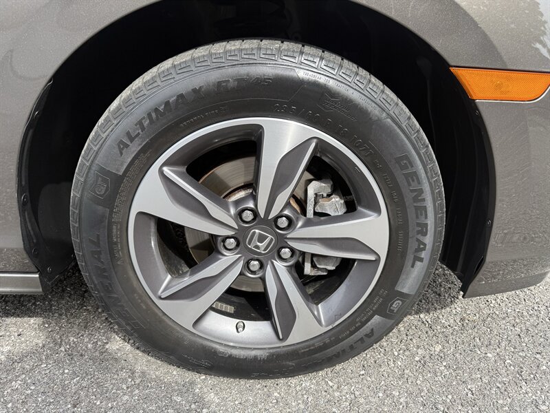 Used 2020 Honda Odyssey Touring image 38
