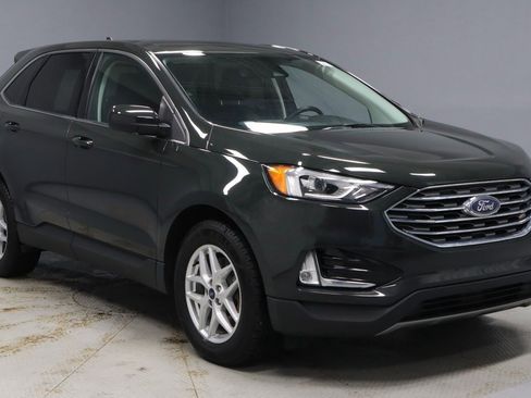 Certified 2022 Ford Edge SEL w/ Convenience Package image 1
