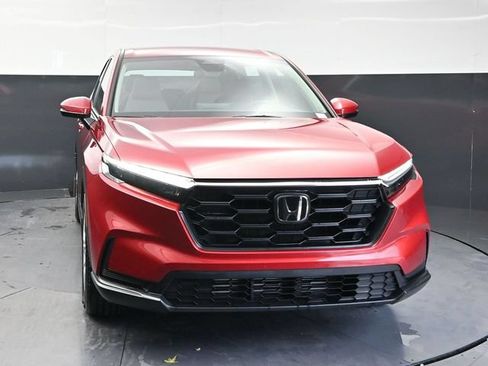 Used 2024 Honda CR-V LX image 2