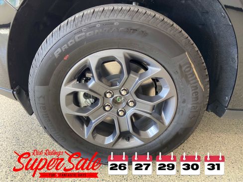 New 2025 Ford Maverick XLT w/ XLT Luxury Package image 11