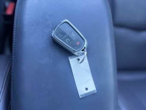 Used 2017 Cadillac XT5 Premium Luxury w/ Driver Assist Package image 16