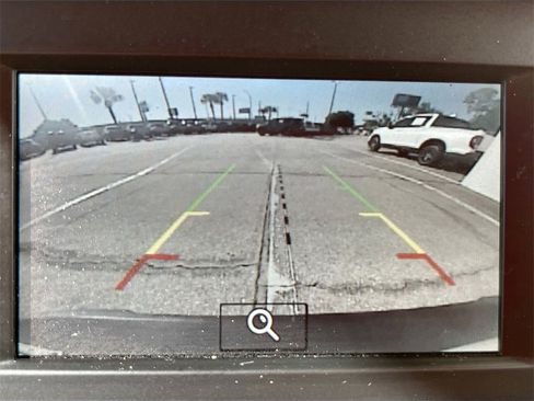 Used 2022 Ford Transit Connect XL image 14