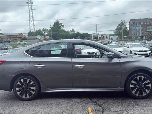 Used 2017 Nissan Sentra SR FWD image 13