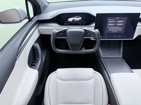 Used 2023 Tesla Model X Plaid AWD/4WD image 52