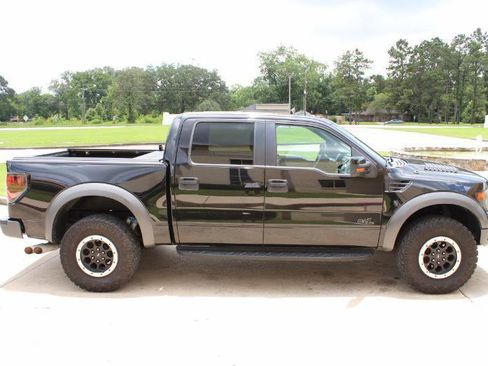 Used 2014 Ford F150 Raptor w/ Equipment Group 801A Luxury AWD/4WD image 18