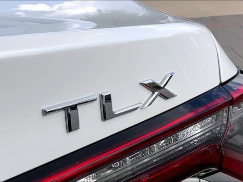 Used 2025 Acura TLX w/ Technology Package image 9