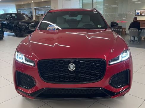 Used 2026 Jaguar F-PACE R-Dynamic S image 5