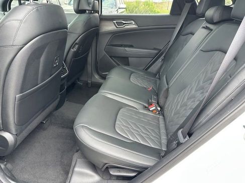 Used 2025 Kia Sportage X-Line w/ Premium Package AWD/4WD image 13