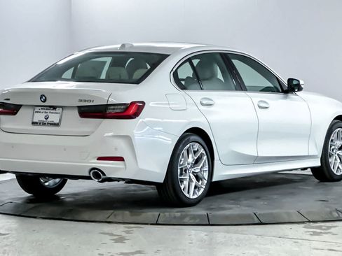 Used 2026 BMW 330i xDrive Sedan w/ Premium Package AWD/4WD image 2