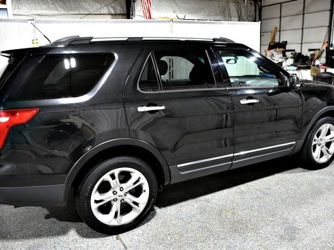 Used 2014 Ford Explorer Limited AWD/4WD image 7