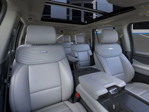 New 2025 Ford Expedition Platinum w/ Platinum Ultimate Package image 12