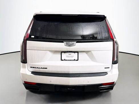 Used 2023 Cadillac Escalade ESV Sport Platinum image 6