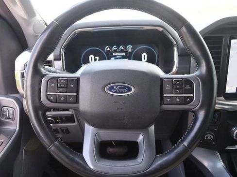 Certified 2022 Ford F150 Lariat w/ Max Trailer Tow Package AWD/4WD image 11