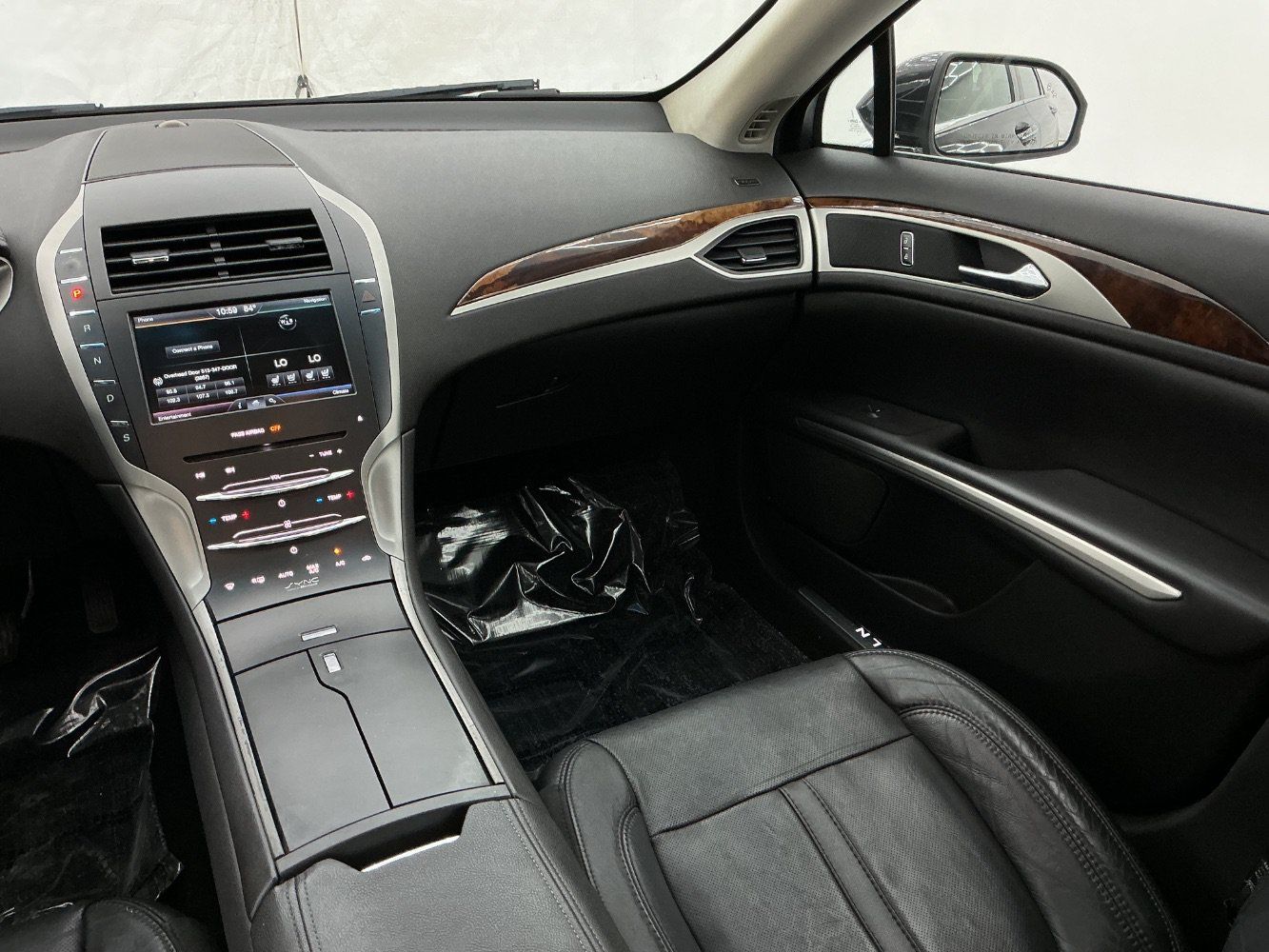 Used 2014 Lincoln MKZ AWD w/ Equipment Group 102A Reserve image 27