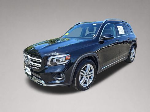 Used 2023 Mercedes-Benz GLB 250 4MATIC image 7