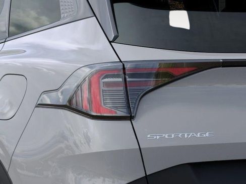 New 2026 Kia Sportage S image 11