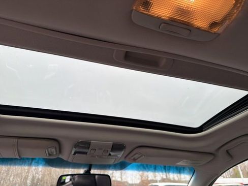 Used 2012 Subaru Outback 2.5i Limited w/ Moonroof Pkg image 27