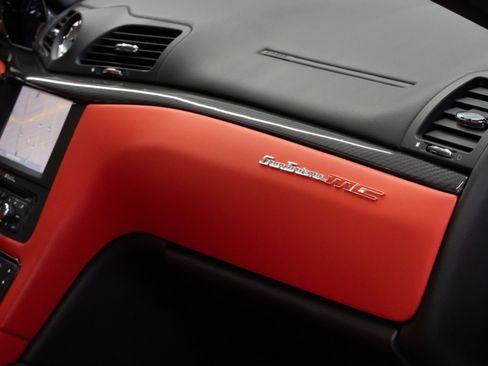 Used 2012 Maserati GranTurismo MC image 33