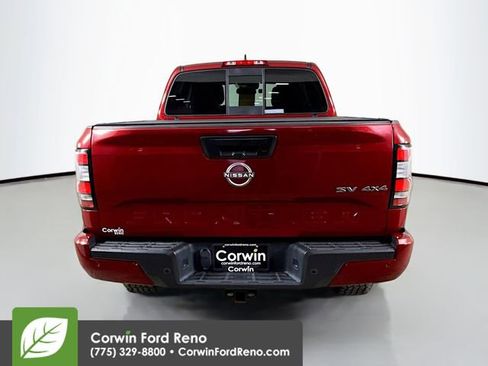 Used 2022 Nissan Frontier SV w/ SV Premium Package image 24