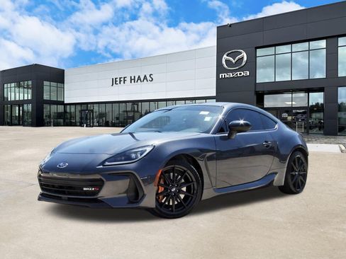 Used 2025 Subaru BRZ tS RWD image 1
