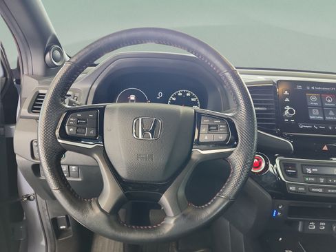 Used 2024 Honda Ridgeline Black Edition image 7