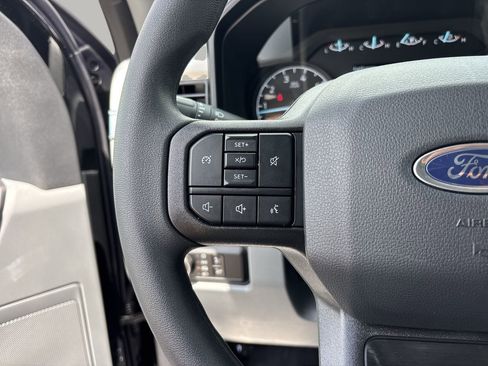 Used 2025 Ford F350 XLT w/ FX4 Off-Road Package image 26