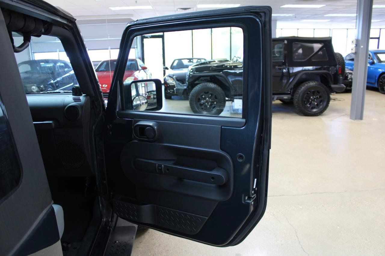 Used 2007 Jeep Wrangler Sahara w/ PWR Convenience Group AWD/4WD image 35