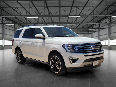 Used 2020 Ford Expedition Limited w/ Texas Edition Package RWD image 6