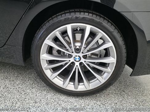 Used 2023 BMW 530i w/ Convenience Package RWD image 42