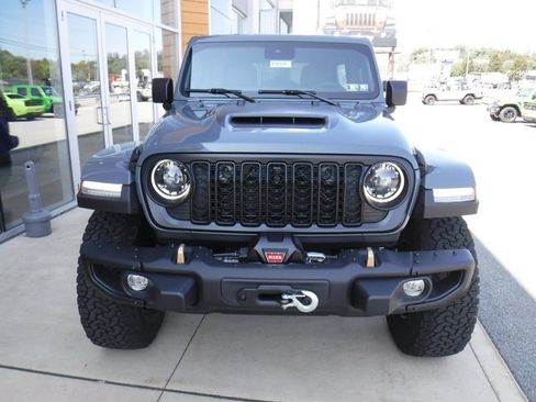 New 2025 Jeep Wrangler Unlimited Rubicon 392 image 12