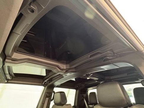 Used 2025 GMC Hummer EV 2X AWD/4WD image 43