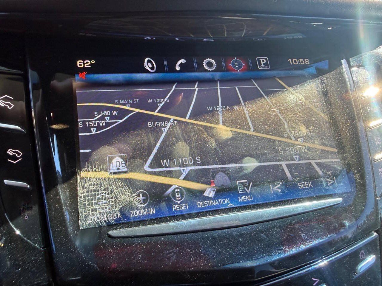 Used 2015 Cadillac Escalade Luxury AWD/4WD image 14