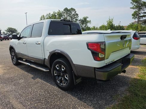Certified 2023 Nissan Titan Platinum Reserve w/ Moonroof Package AWD/4WD image 3