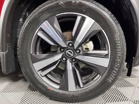 Used 2023 Nissan Rogue Platinum w/ Platinum Premium Package image 14