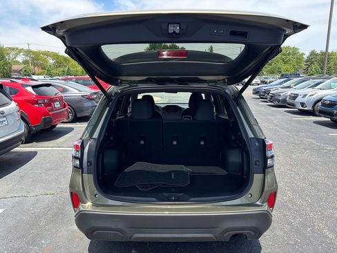 Certified 2025 Subaru Forester Premium AWD/4WD image 8