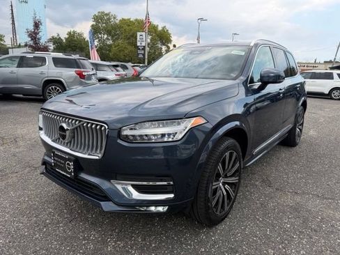 Certified 2023 Volvo XC90 B6 Plus AWD/4WD image 1