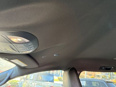 New 2026 Chrysler Pacifica Select image 21