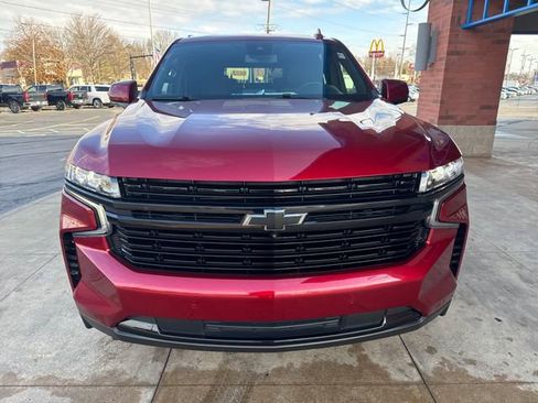 Used 2023 Chevrolet Tahoe RST w/ Luxury Package image 2